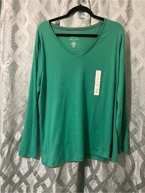 Women’s croft & barrow Green V-Neck Long Sleeve Top Size 1X NWT